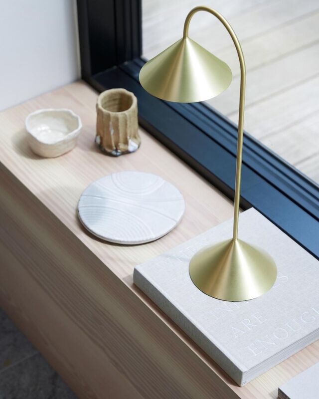 Frandsen Produkt Leuchte Licht Portable Light Grasp Lampe