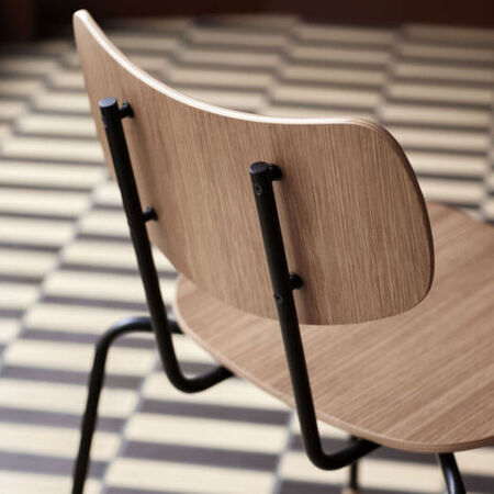 Carl Hansen & Søn VLA26T Vega Chair Oak clear lacquer, Powder-coated black steel-6