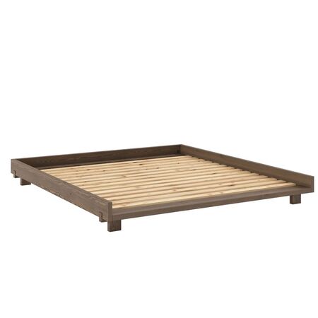 Karup Design Social Bed Bettgestell von Karup Design  180 cm / 200 cm, Ohne 2 Stück Rückenlehnen und Beistelltische, 106 Carob Brown lackiert