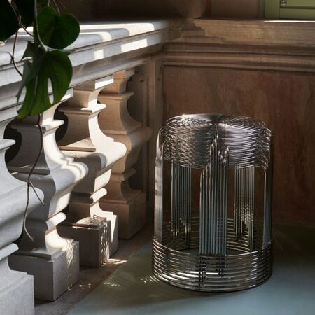 &Tradition Wire Stool VP11 von &Tradition  Polierter Stahl-4