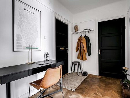 Flos Goldman