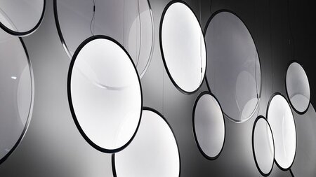 Artemide Discovery Vertical 100 -TW - App Compatible