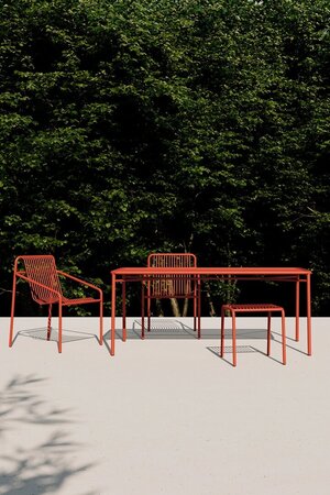 Objekte Unserer Tage Ivy Outdoor Set- (Tisch Large, 4 x Dining Chair) -Sienna Rot