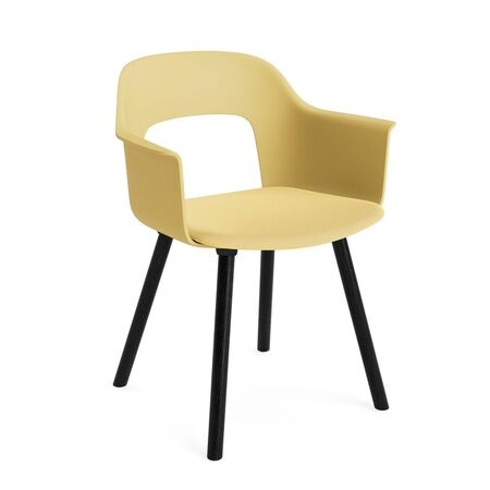 HAY Living Armlehnstuhl mit Holzbeinen und Sitzpolsterung Layout 223 von Hay  Biscotti  / Relate - 431 , Black
