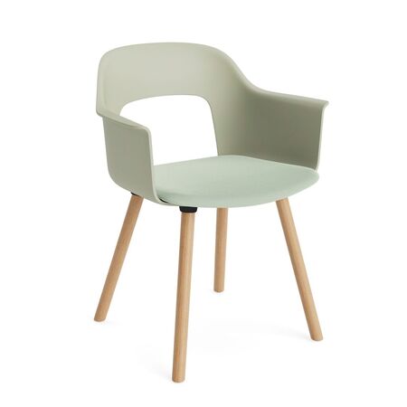 HAY Living Armlehnstuhl mit Holzbeinen und Sitzpolsterung Layout 223 von Hay Pastel Green / Relate - 921, Natural 