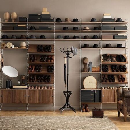 String_Furniture_Zeitschriftenablage_Holz_58_30_cm_Walnut_Lifestyle_1