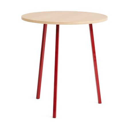 HAY Accessoires Loop Stand Table Round Ø: 90 cm / H: 97 cm, Eichenfurnier klar lackiert, Stahl pulverbeschichtet kastanienrot