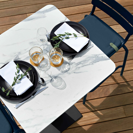 Fermob Outdoor Sitzkissen Bistro Color Mix 41 x 38 cm von Fermob Nachtblau