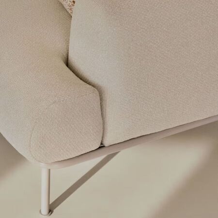 Kave_Home_2_Sitzer_Sofa_Aurum_Ecru_Beige_Lifestyle_1