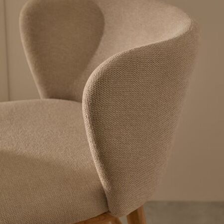 Kave Home Hocker aus Chenille Ciselia von Kave Home Beige / Natur