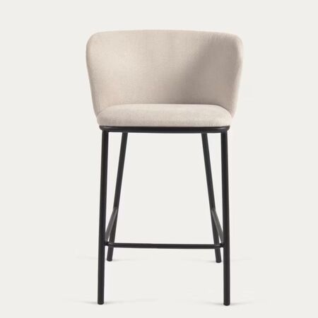 Kave Home Hocker aus Chenille Ciselia von Kave Home Beige / Schwarz