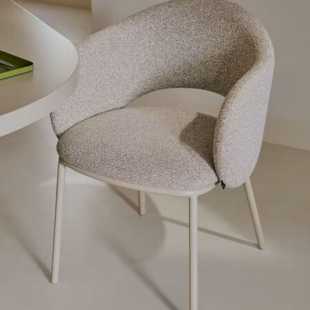Kave_Home_Stuhl_Maina_Beige_30_Sperrholz_15_Stoff_Beige_Lifestyle_2