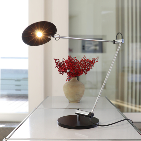 Baltensweiler_Tischleuchte PINA LED T