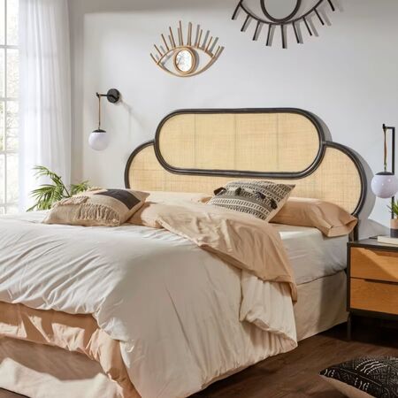 Kave_Home_Bettkopfteil_Lalita_Natur_Schwarz_Lifestyle_1