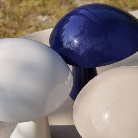 Louis Poulsen Tischleuchte Rumee 220 von Louis Poulsen 