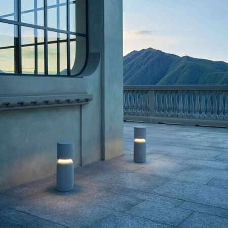 Luceplan Stehleuchte Nui Outdoor von Luceplan  Model A-2