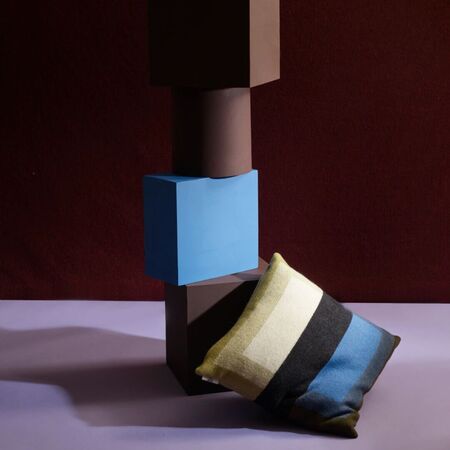 Røros Tweed,Lammwollkissen Bento 50 x 50 cm von Røros Tweed,Olive,Wohntextilien,Duvets & Kopfkissen