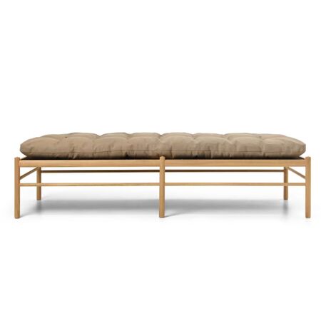 Carl Hansen & Søn Carl Hansen & Søn OW150 Daybed mit Lederbezug Eiche geölt, Terra 20366 Marble
