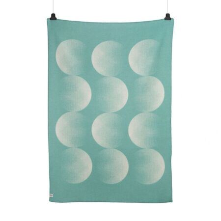 Røros Tweed Lammwolldecke Moon 135 x 200 cm von Røros Tweed Tranquille Green