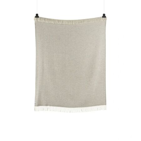 Røros Tweed Lammwolldecke Vega 150 x 210 cm von Røros Tweed Grau