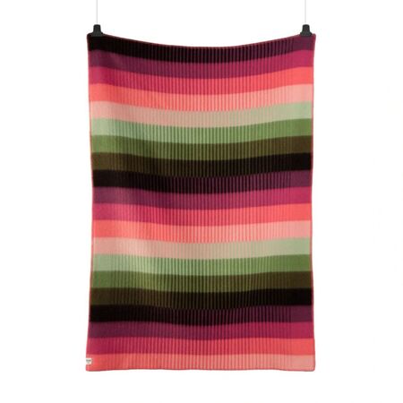 Røros Tweed Lammwolldecke Åsmund Gradient 135 x 200 cm von Røros Tweed Rosa/Grün