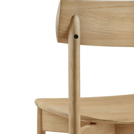 Ethnicraft_50078_Risu_dining_chair_varnished_oak_Details
