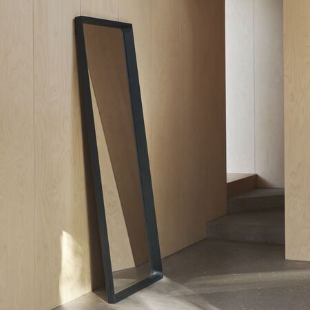 Muuto Arced Mirror Tall