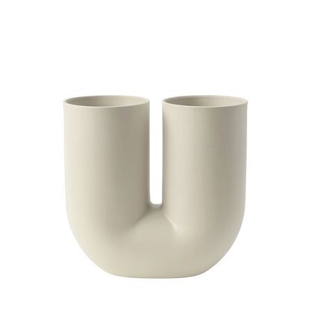 Muuto Vase 'Kink' Sand