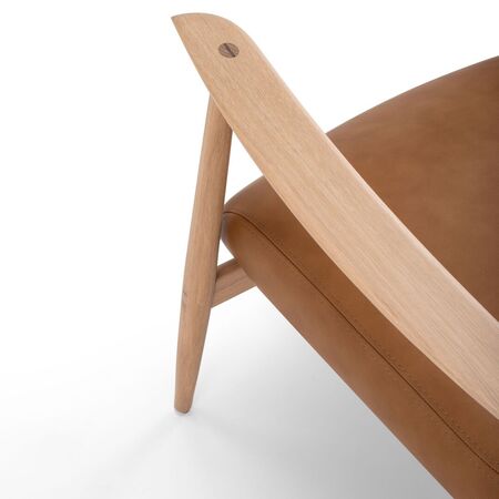 Gazzda_Aska_Lounge_chair_Dakar_Leder_Natur_341101