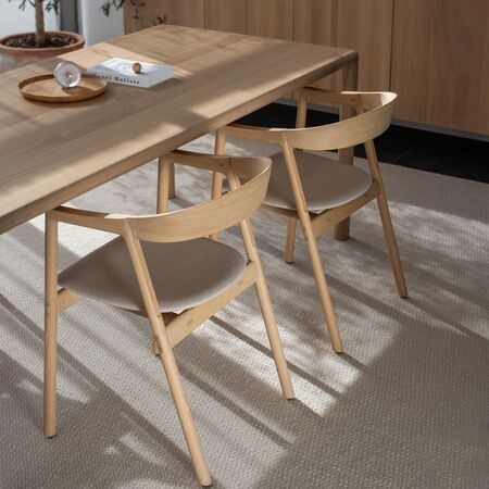 Gazzda_Derven-table-Eiche_Geolt_weiss_200x90x75_Lifestyle_1