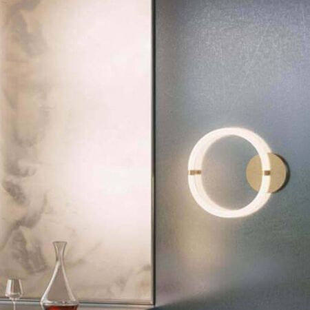 Petite Friture Wandleuchte Unseen O von Petite Friture Standard, Messing-1