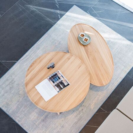 Gazzda_Mu-coffee-table-100_120-oild-oak_Lifestyle