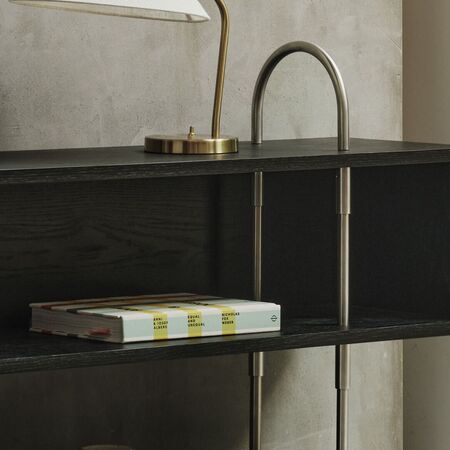 Gubi Regalsystem Keen 160 mit Regalböden und Box von Gubi 1 Regalboden, Braun / Schwarz