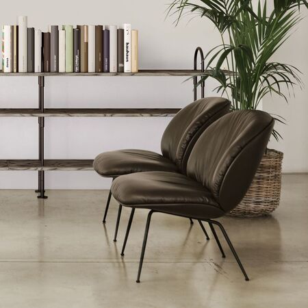 Gubi Lounge Sessel mit Vollpolsterung Beetle Soft von Gubi