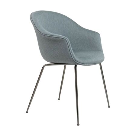 Gubi Polsterstuhl Bat von Gubi Black Chrome, 04105 - Gabriel Mood