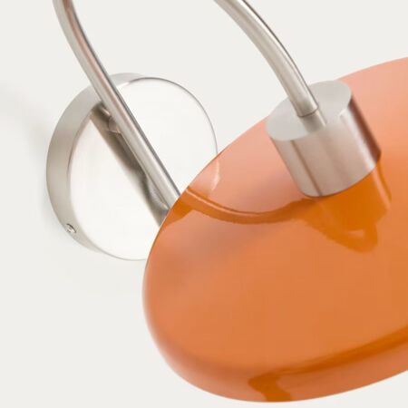 Kave_Home_Wandleuchte_Nuvira_Silber_Orange