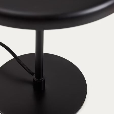 Kave_Home_Tischlampe_Nuvira_Schwarz