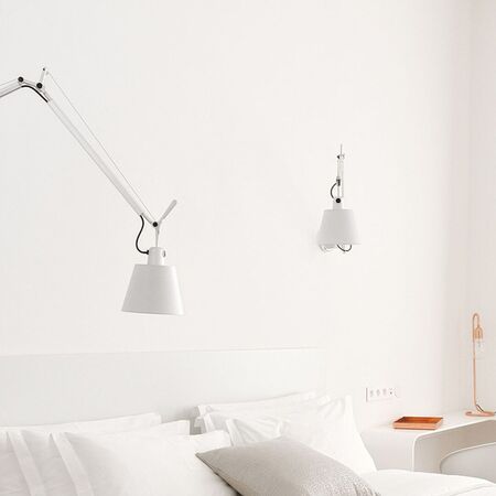 Artemide Body Tolomeo Basculante von Artemide Weiss / Weiss, Seidensatin-1