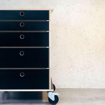 Nils Holger Moormann Lader Beispiel 2 FU schwarz