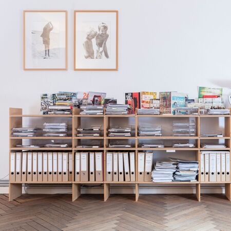 Nils Holger Moormann FNP - H: 103.2 cm - schmale Fächer - hoch MDF weiss, B: 209.2 cm