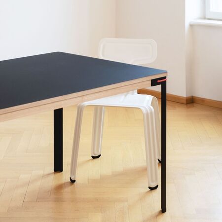 Tisch Seiltänzer Nils Holger Moormann