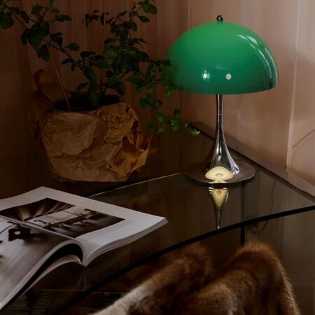 Louis Poulsen Tischleuchte Panthella 250 Portable Lamp Originals V3 von Louis Poulsen Grün-1