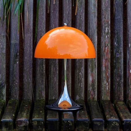 Louis Poulsen Tischleuchte Panthella 250 Portable Lamp Originals V3 von Louis Poulsen Orange-1