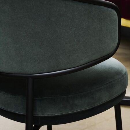 Classicon_Arist_Chair_Divina_944_Schwarz_Lifestyle