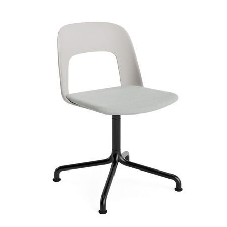 HAY Living Stuhl Layout 153 von Hay Sky Grey / Naveli - 113, Schwarz pulverbeschichtet Aluminium