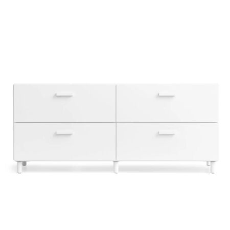 String Furniture Relief Kommode Niedrig von String Furniture Weiss