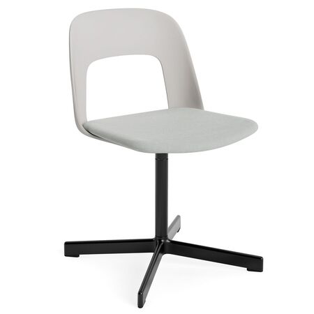 HAY Living Stuhl Layout 133 von Hay Sky Grey / Naveli - 113, Schwarz pulverbeschichtet Aluminium