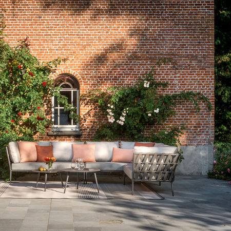 Vincent Sheppard Leo Lounge Chair Lava Quick Ship Set von Vincent Sheppard Savane Zink