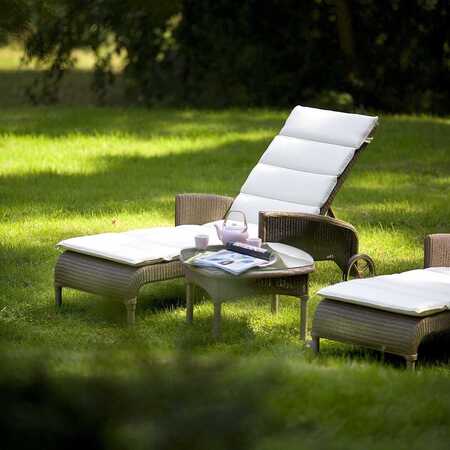 Vincent Sheppard Vincent Sheppard Dovile Sunlounger With Arms Auster