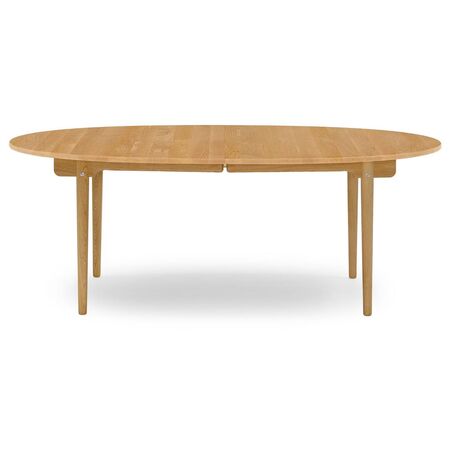 Carl_Hansen_Son_CH338_Dinning_Table_Eiche_geolt_CH338_Front